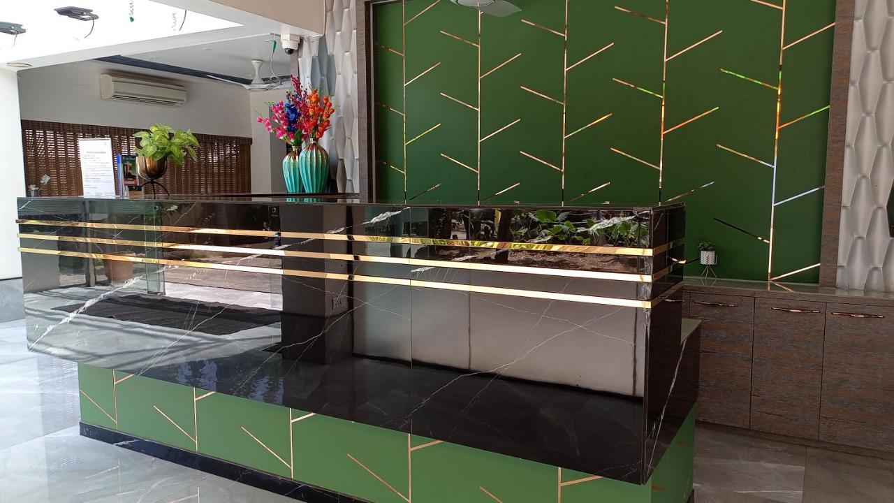 Hotel Sai Miracle Shirdi Exterior foto