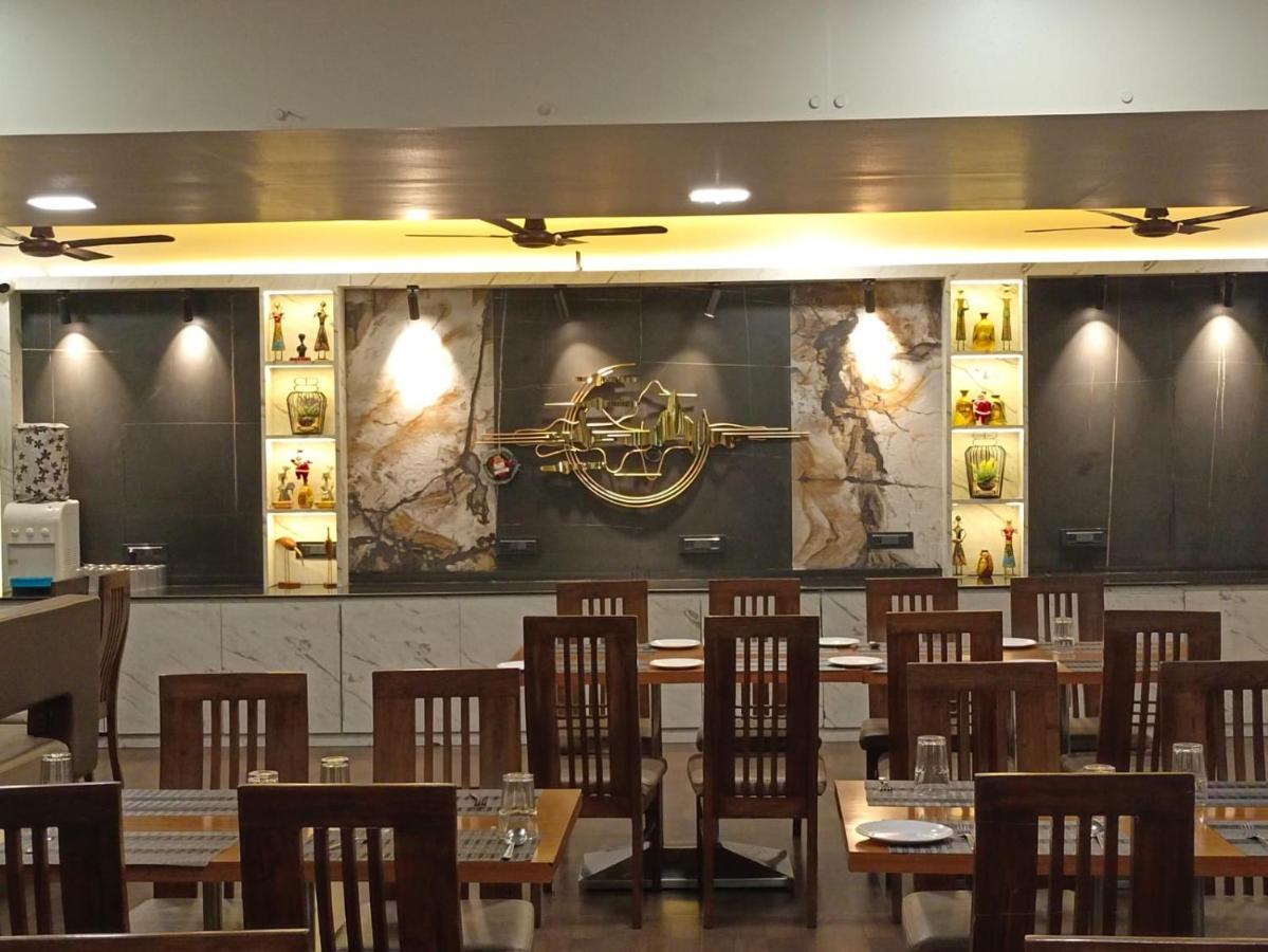 Hotel Sai Miracle Shirdi Exterior foto