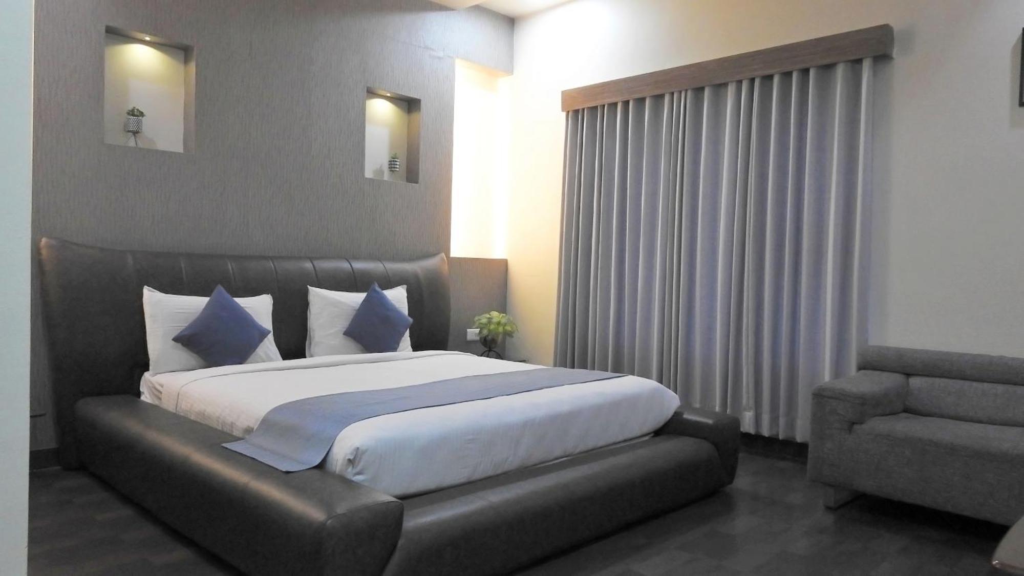 Hotel Sai Miracle Shirdi Exterior foto