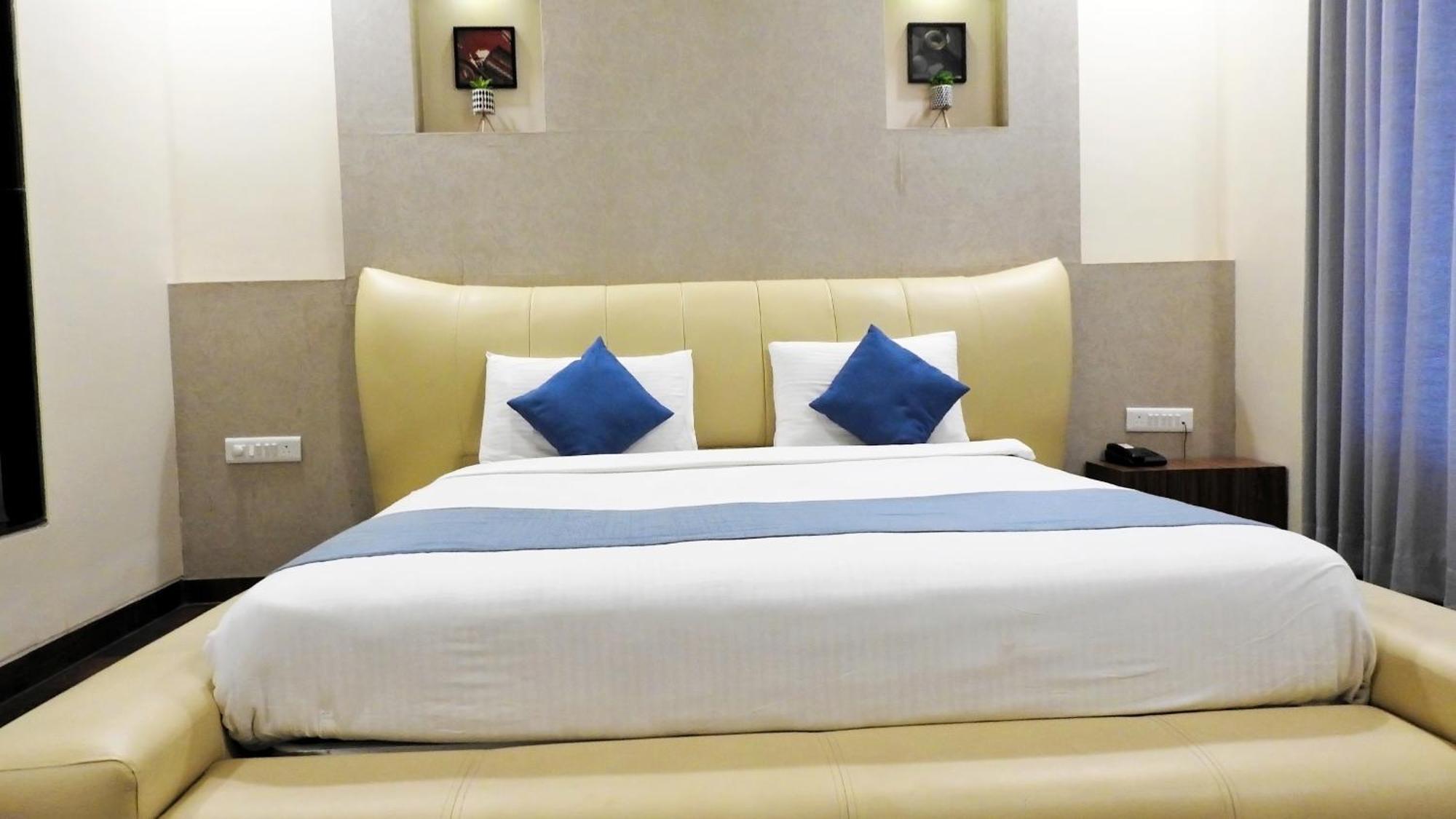 Hotel Sai Miracle Shirdi Exterior foto