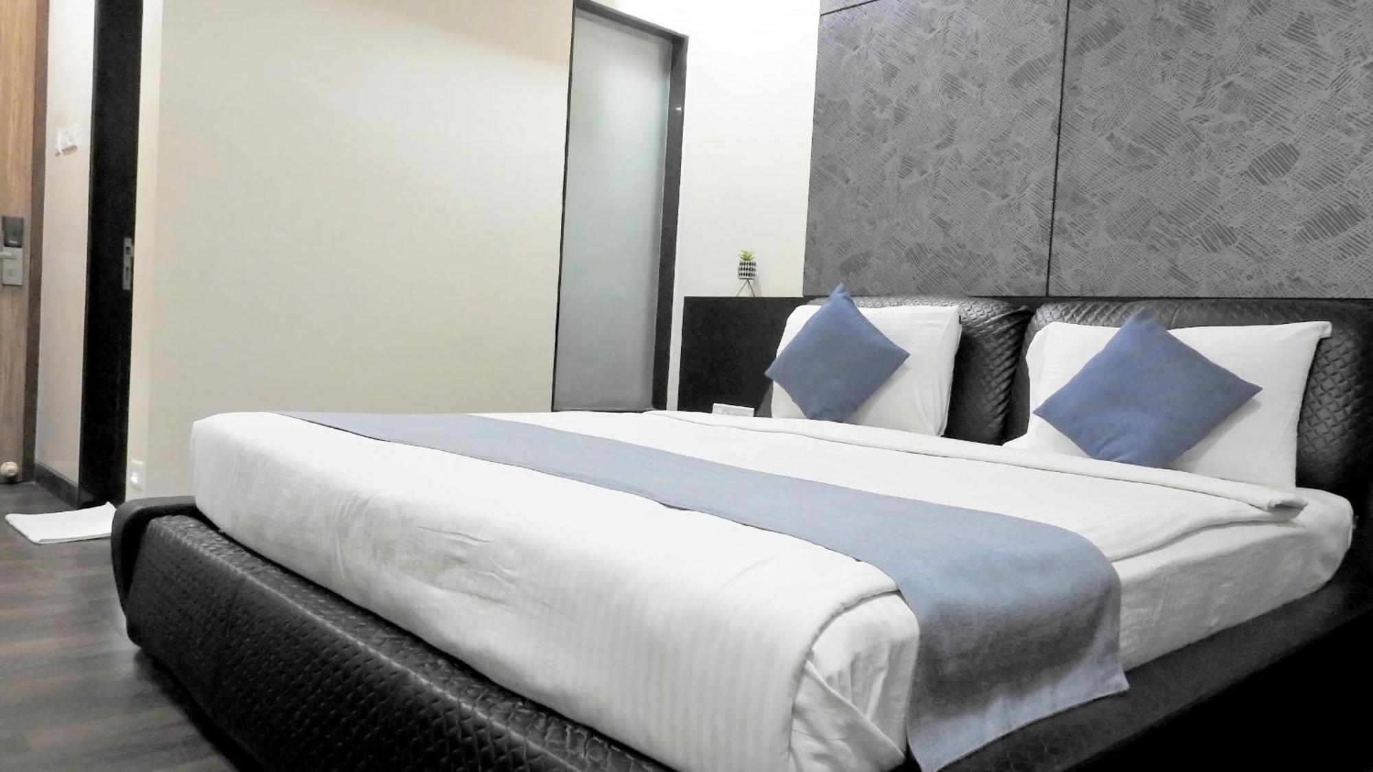 Hotel Sai Miracle Shirdi Exterior foto